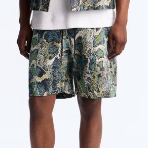 Relaxed Anaconda Club Short - Green/combo